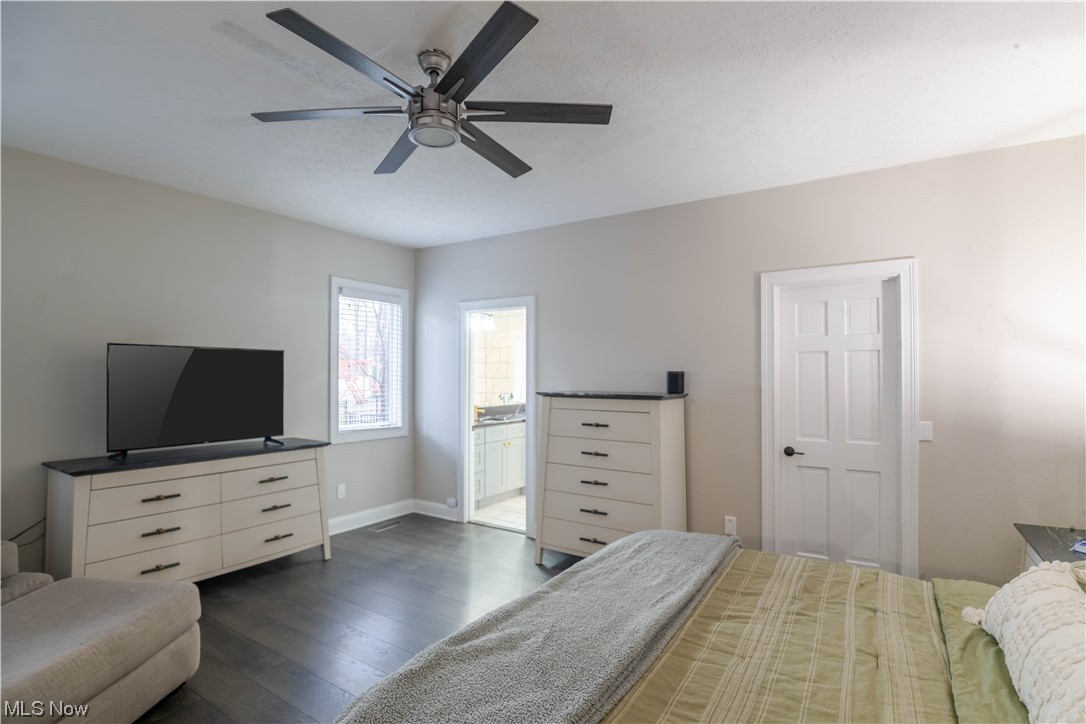 Dakota's - Residential