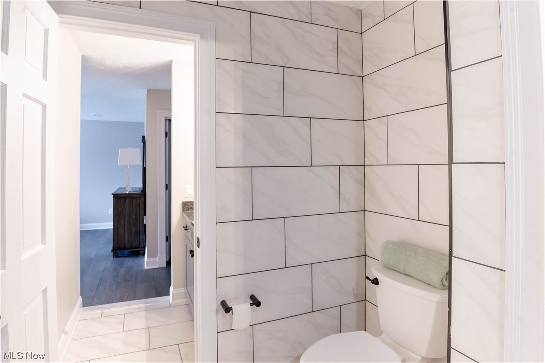 Dakota's - Residential