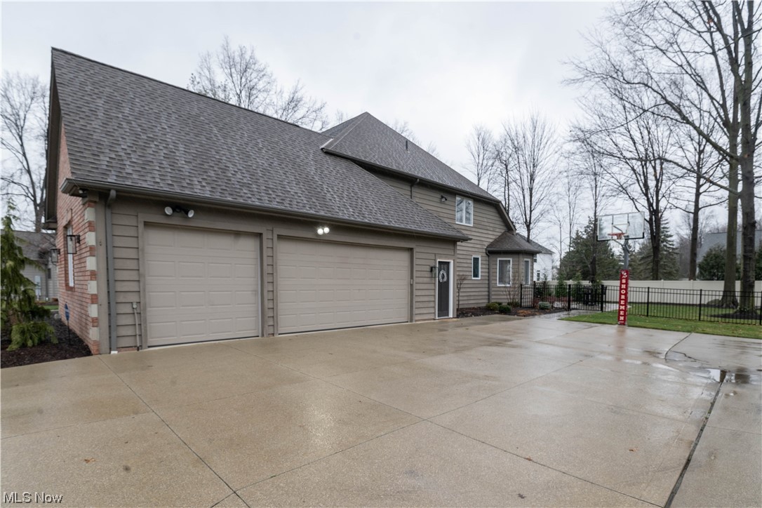 Dakota's - Residential