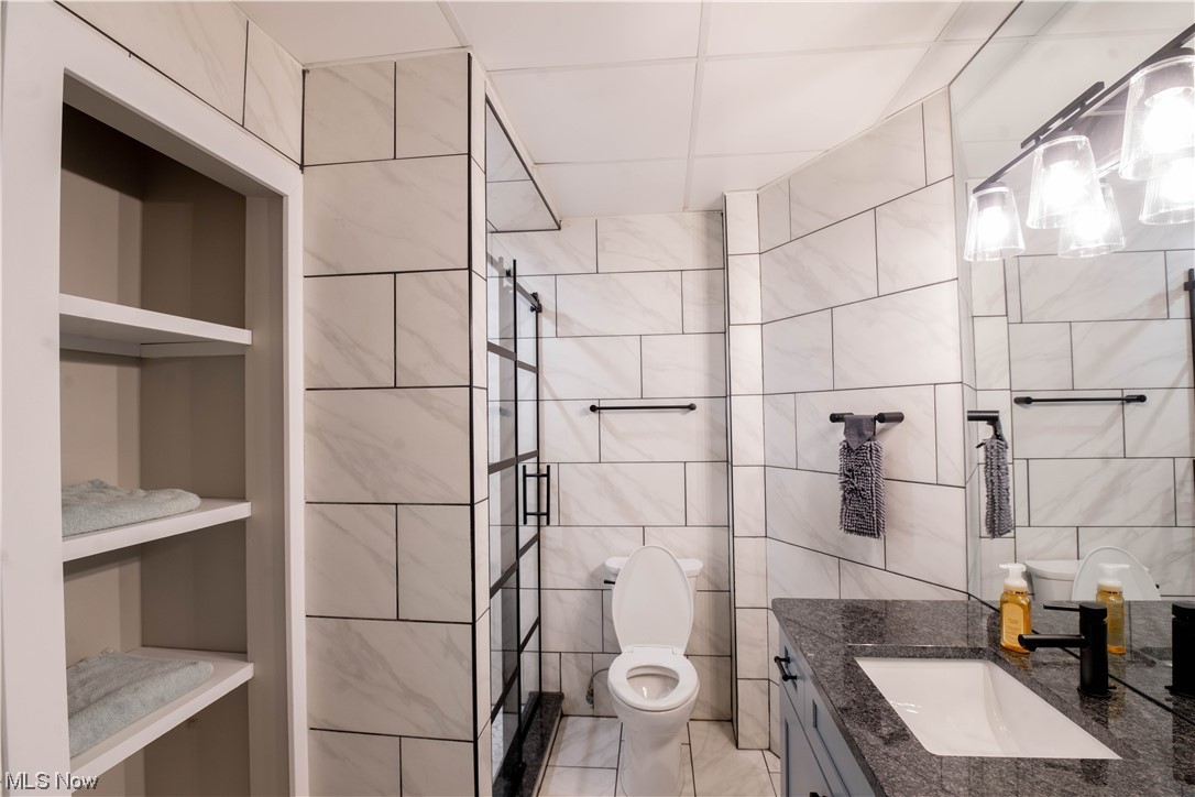 Dakota's - Residential