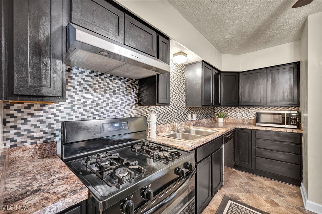 Friedhaven - Residential