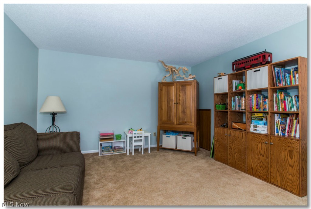 Far Hill Estates - Residential