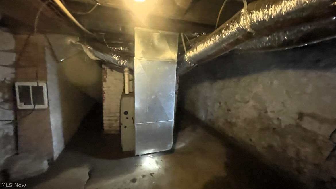 Pleas Heights - Residential Lease