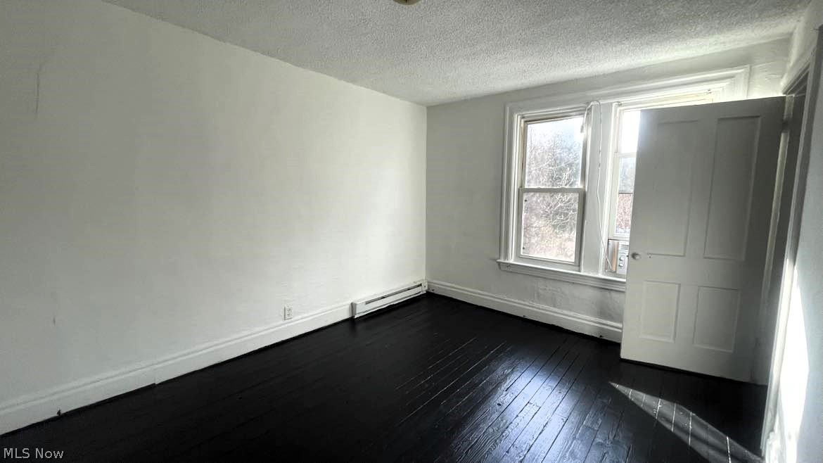 Pleas Heights - Residential Lease