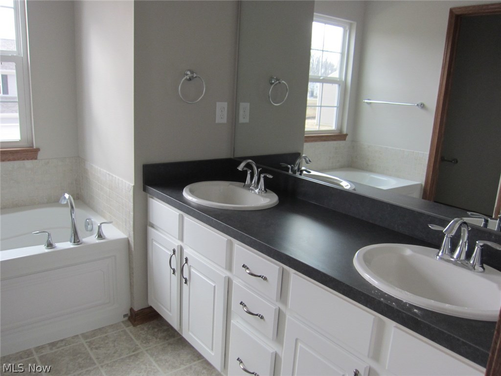 Loreto Landings - Residential