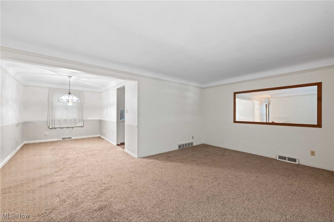 Richmond Heights, Ohio 44143, United States, 3 Bedrooms Bedrooms, ,2 BathroomsBathrooms,Residential,Active,196032