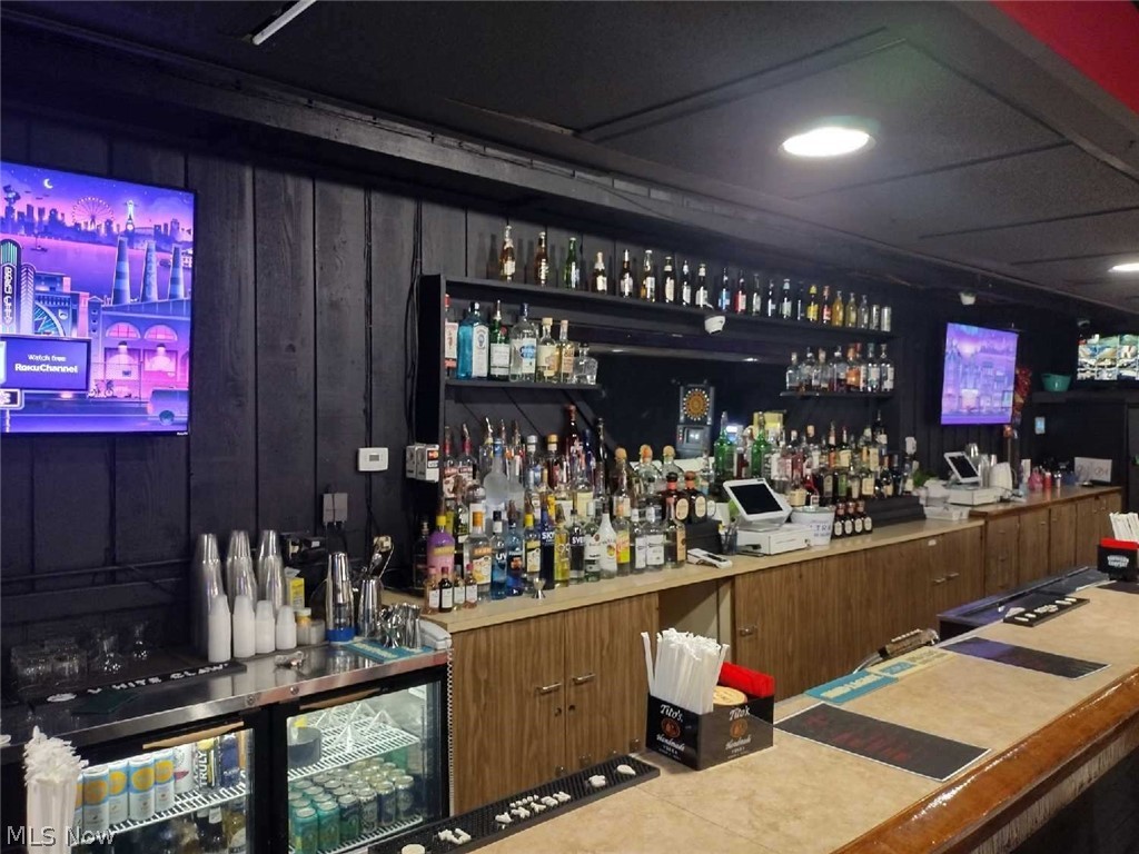 East Akron Terrace - Commercial Sale