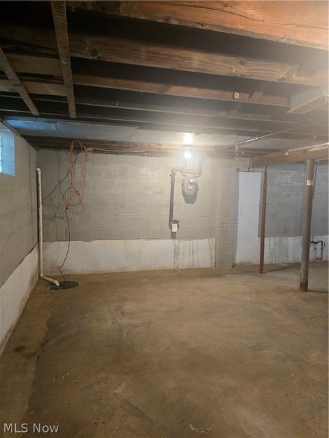 Tiny photo for 1164 Orlando Avenue, Akron, OH 44320 (MLS # 5202470)