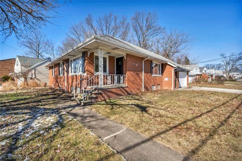 Tiny photo for 25641 Glenbrook Boulevard, Euclid, OH 44117 (MLS # 5190508)