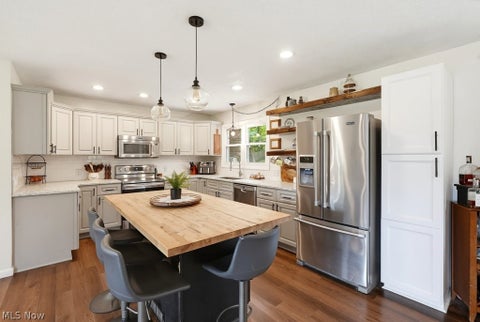 Tiny photo for 862 Dunning Road, New Franklin, OH 44614 (MLS # 5237613)
