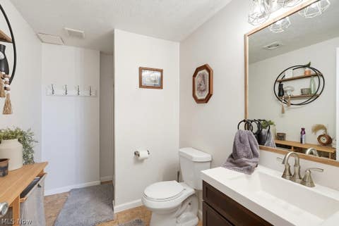 Tiny photo for 862 Dunning Road, New Franklin, OH 44614 (MLS # 5237613)
