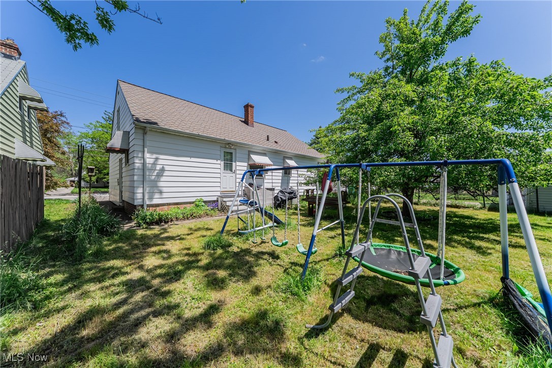 14204 Rockside Road, Maple Heights, Ohio image 9