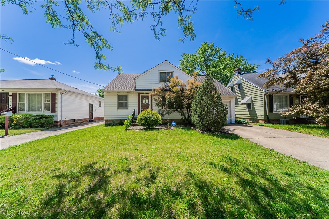 14204 Rockside Road, Maple Heights, Ohio image 2