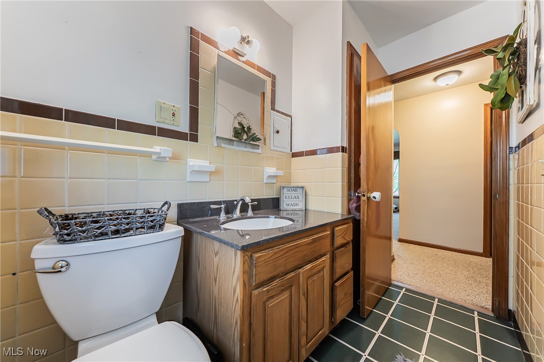 14204 Rockside Road, Maple Heights, Ohio image 30