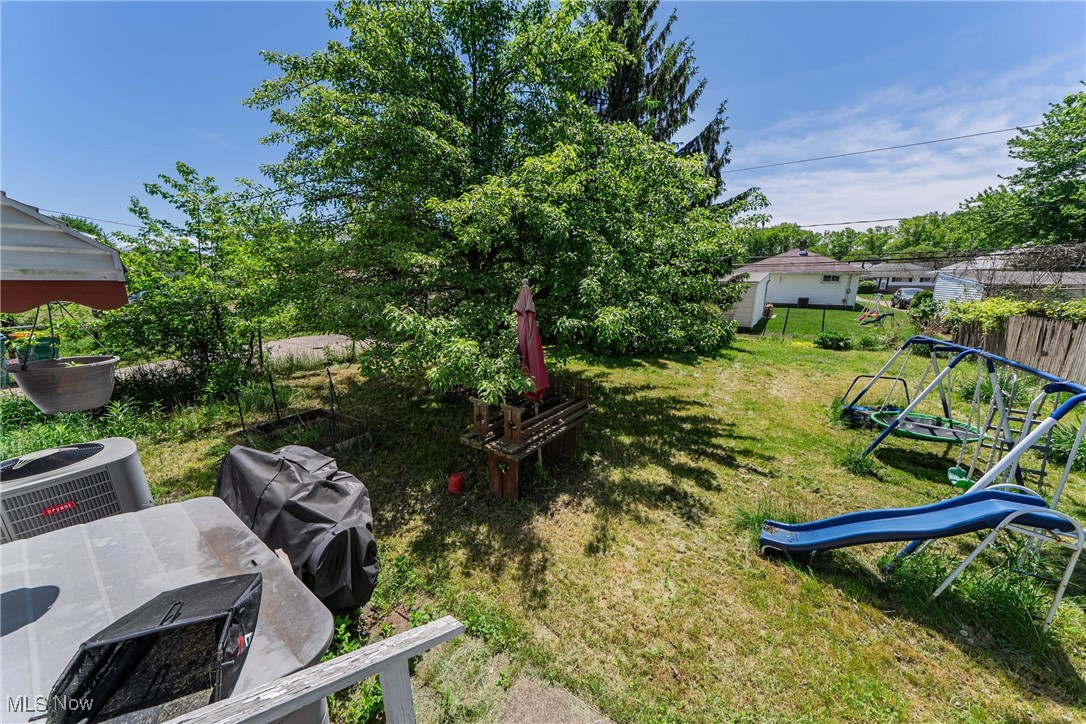 14204 Rockside Road, Maple Heights, Ohio image 6