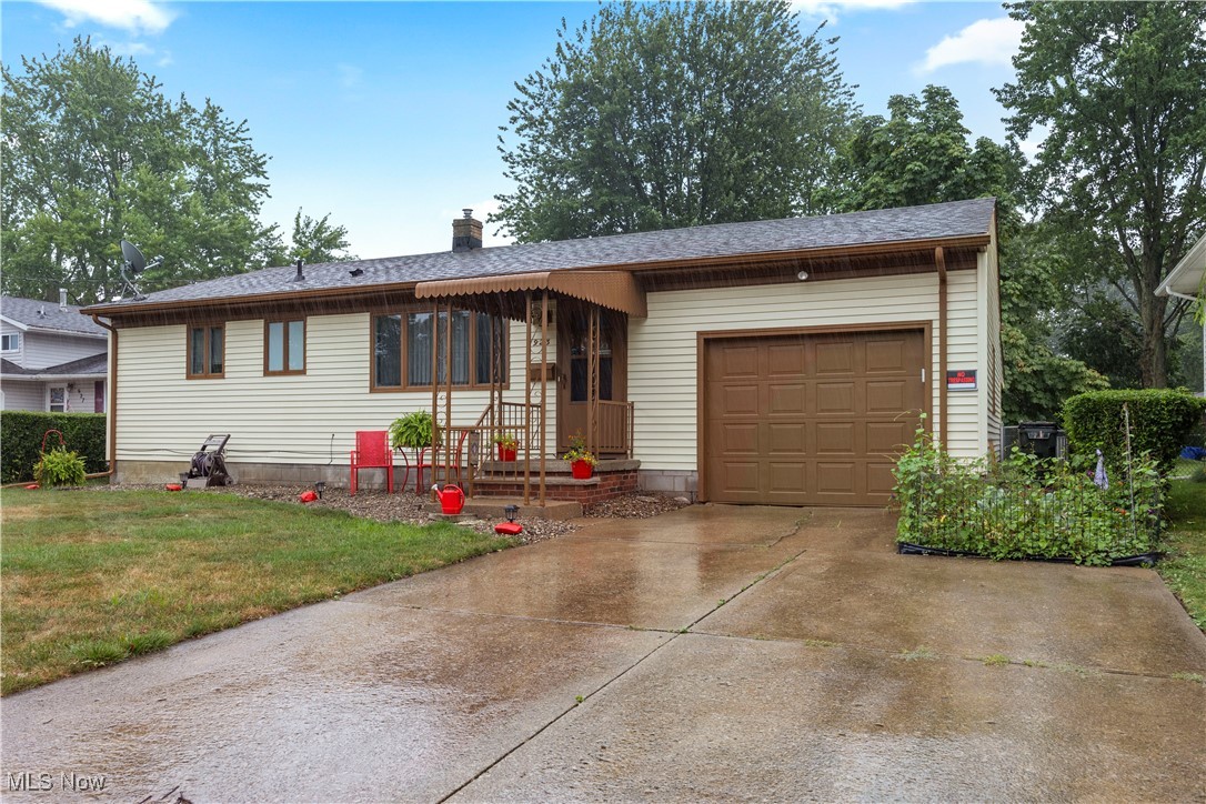 Discover this lovely, updated 3 bedroom, 2 bath ranch nestled in the highly sought after Sherwood subdivision of
Elyria. Step into the living room with hardwood floors that flow down the hallway and into the bedrooms. Also
featured on the first floor is a freshly updated full bathroom. Anderson windows are an added bonus. Downstairs
offers a game room complete with two arcade games, fully operational, and a pool table. All which stay with the
listing. Outside is a covered porch, complete with patio furniture. Which also stays with the property. A storage
shed provides space for additional tools and equipment. Within Close Distance To The Northwood K-8 School
Campus, LCCC, Lorain County Metro parks, Easy Highway Access, And The Cobblestone Square For Shopping, Dining,
And More! Don't Wait, Schedule Your Tour Today!