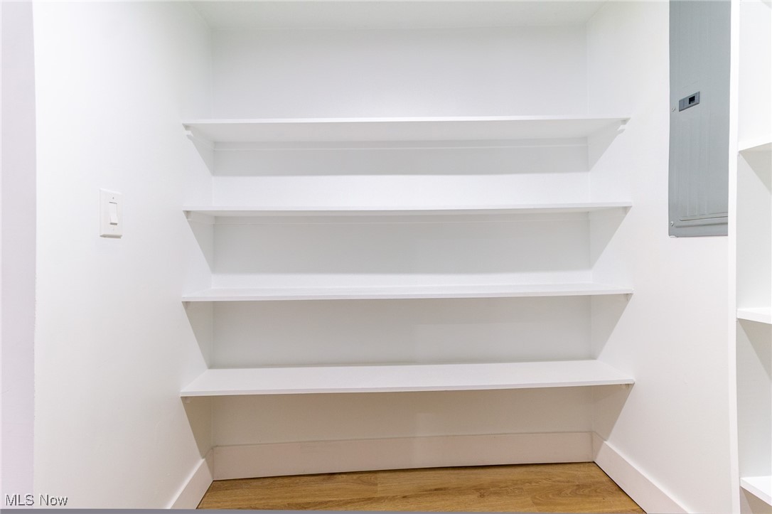 Drosk Risman - Residential