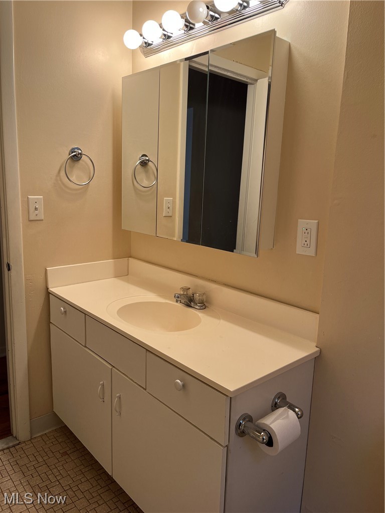 Shaker Overlook - Residential