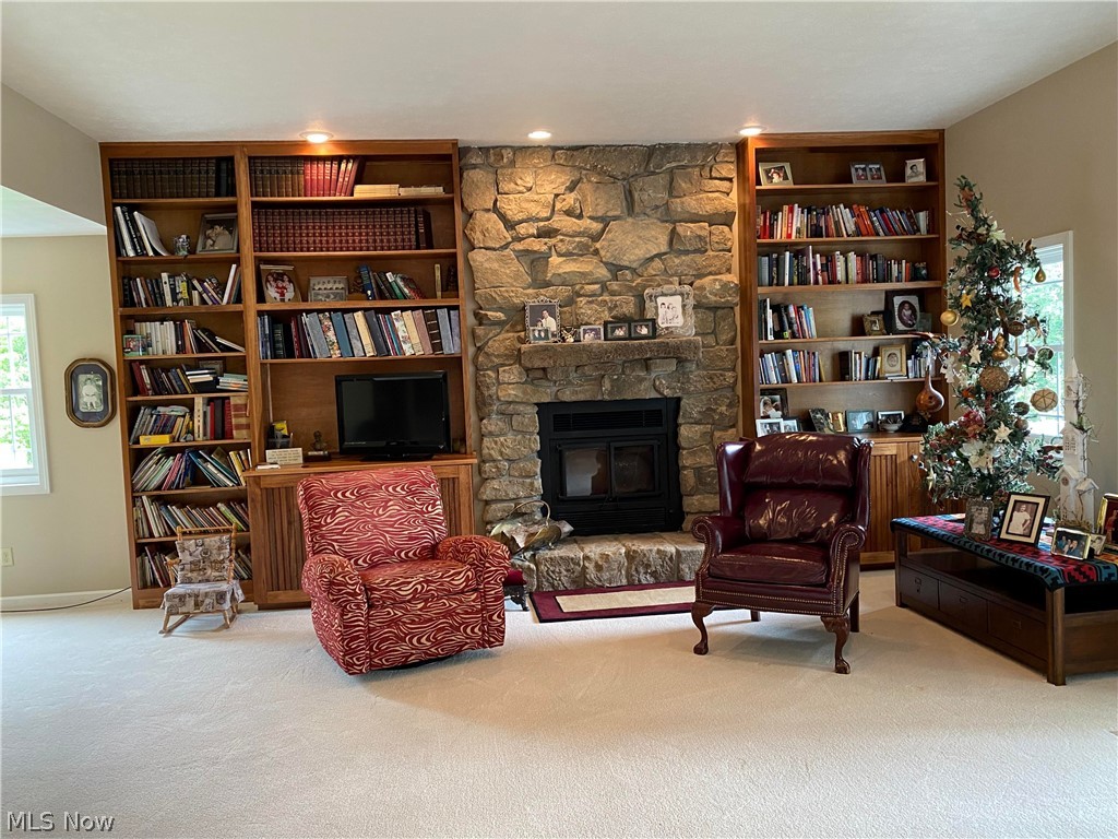 6 White Oaks 50x173 - Residential