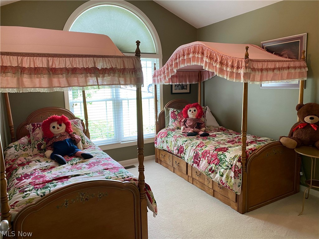 6 White Oaks 50x173 - Residential