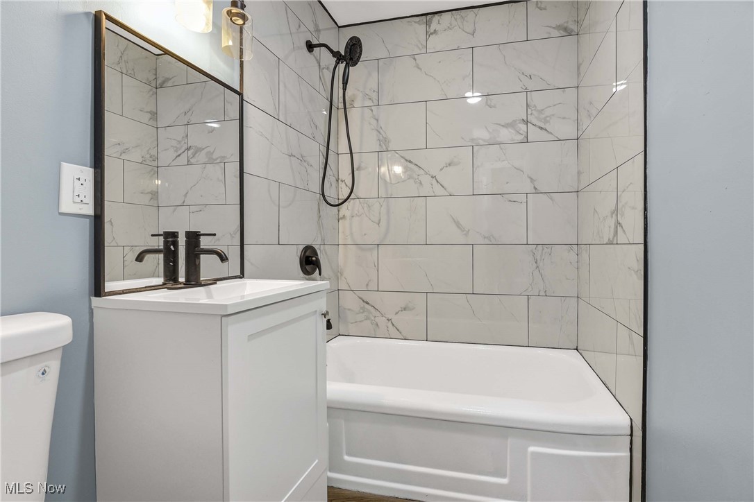 Ford Realty Cos Liberty - Residential