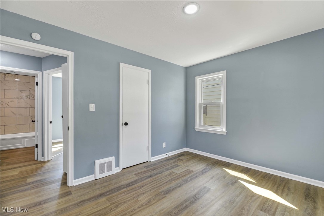 Ford Realty Cos Liberty - Residential