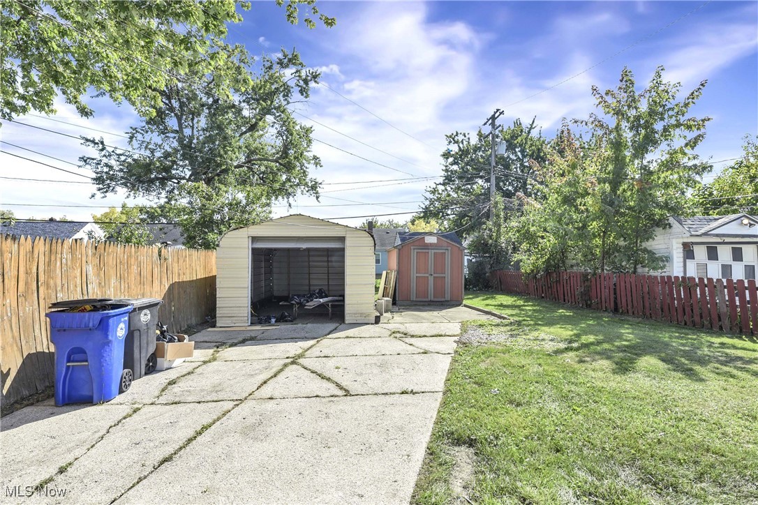 Ford Realty Cos Liberty - Residential