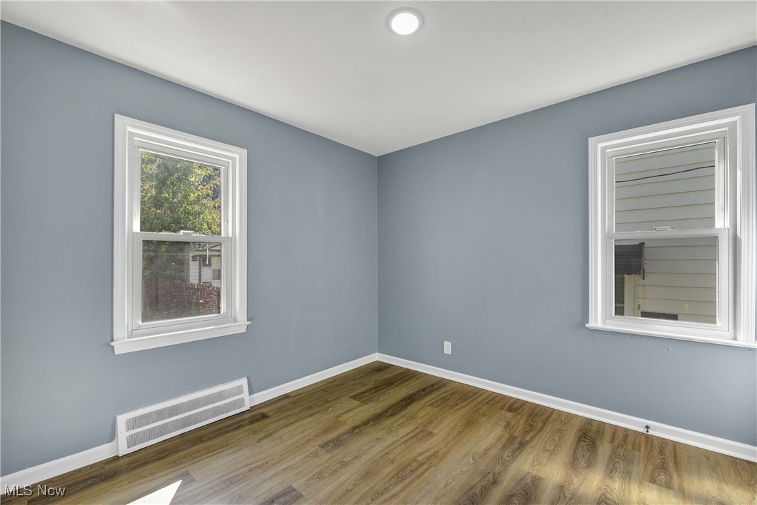 Ford Realty Cos Liberty - Residential