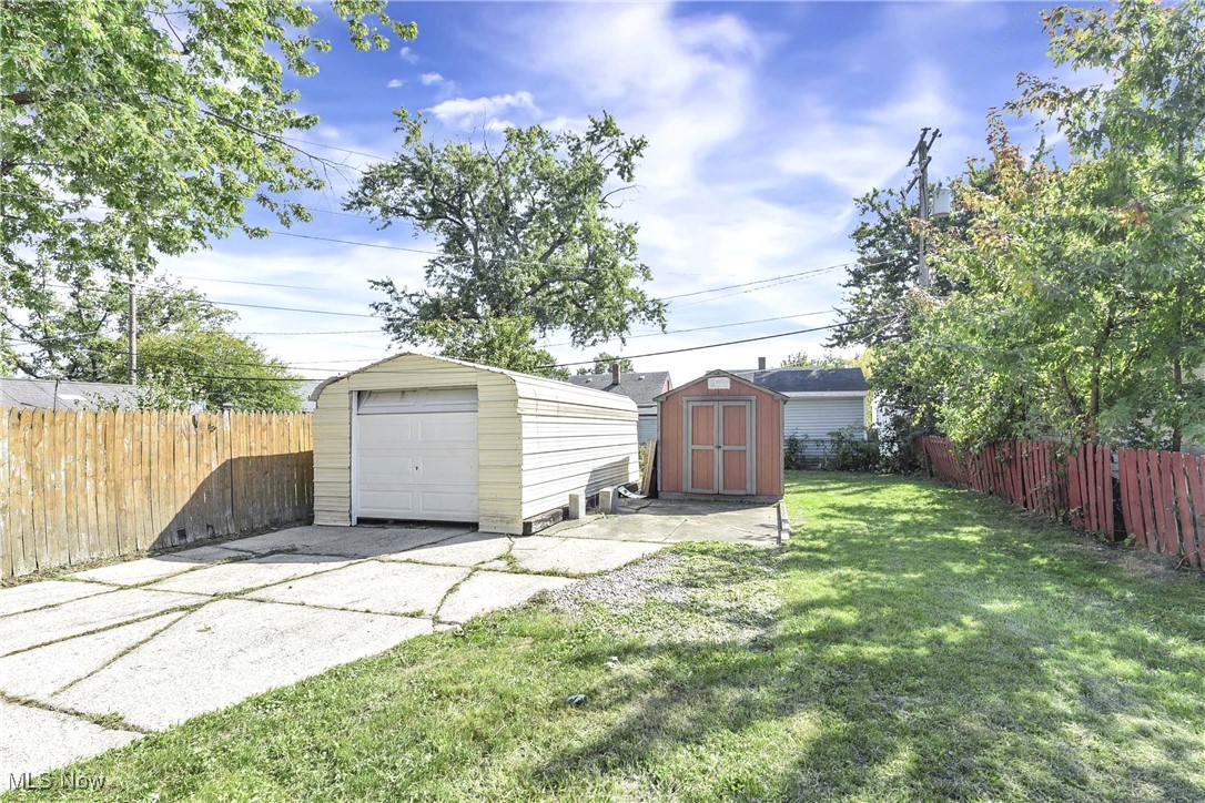 Ford Realty Cos Liberty - Residential