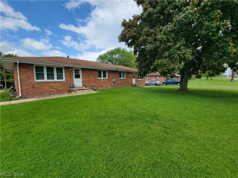 Photo for 4504/4506 Middletown Road E