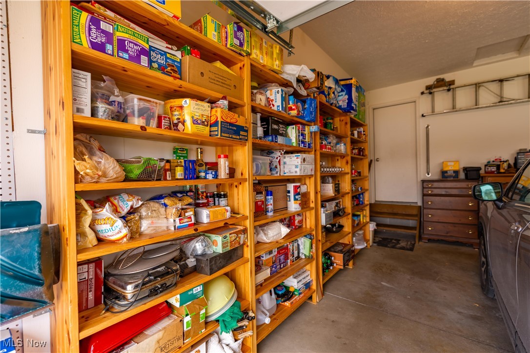 Pleasant Manor - Residential