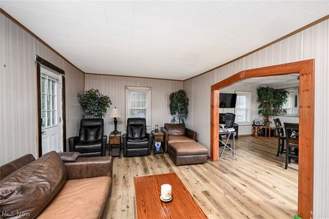 Tiny photo for 1021 East Boulevard, Aurora, OH 44202 (MLS # 5210159)
