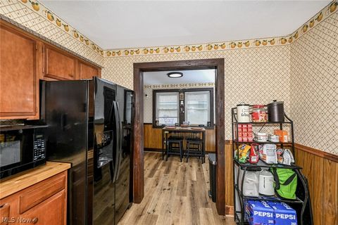 Tiny photo for 1021 East Boulevard, Aurora, OH 44202 (MLS # 5210159)