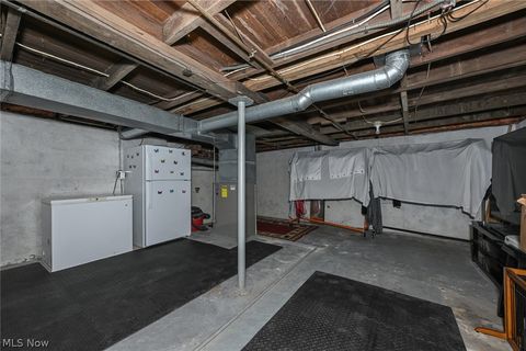 Tiny photo for 1021 East Boulevard, Aurora, OH 44202 (MLS # 5210159)