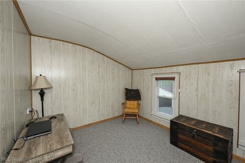 Tiny photo for 1021 East Boulevard, Aurora, OH 44202 (MLS # 5210159)