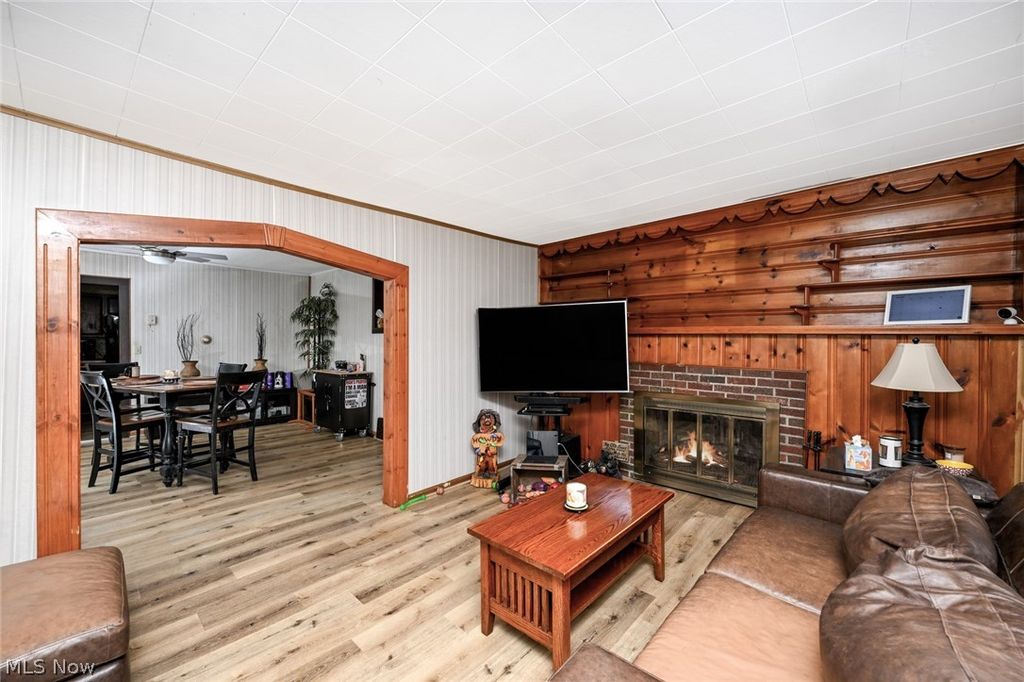 Photo of 1021 East Boulevard, Aurora, OH 44202 (MLS # 5210159)