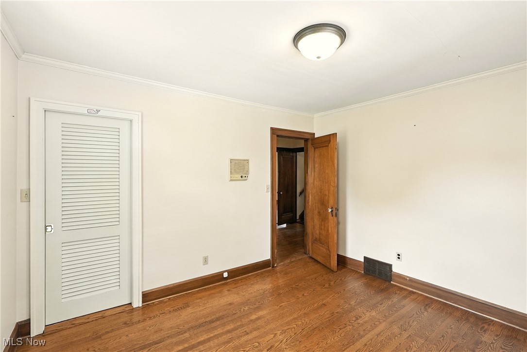 Mennes #1 - Residential