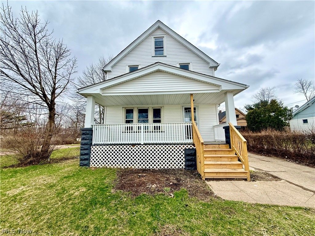 Photo of 12005 Farringdon Avenue, Cleveland, OH 44105 (MLS # 5193646)