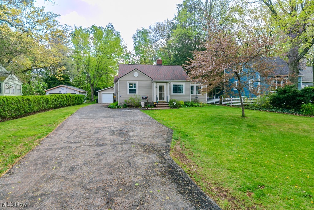 7599 Fairview Avenue, Mentor, Ohio image 45
