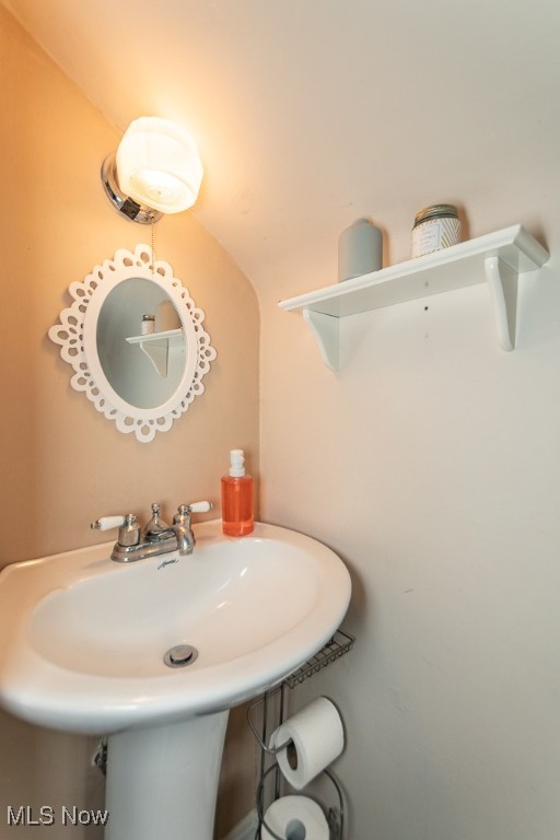 7599 Fairview Avenue, Mentor, Ohio image 20