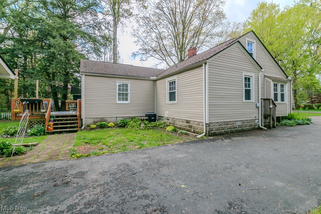 7599 Fairview Avenue, Mentor, Ohio image 44