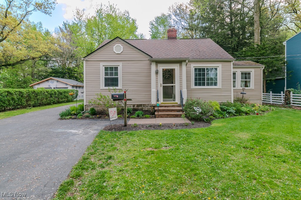 7599 Fairview Avenue, Mentor, Ohio image 47