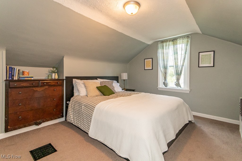 7599 Fairview Avenue, Mentor, Ohio image 41