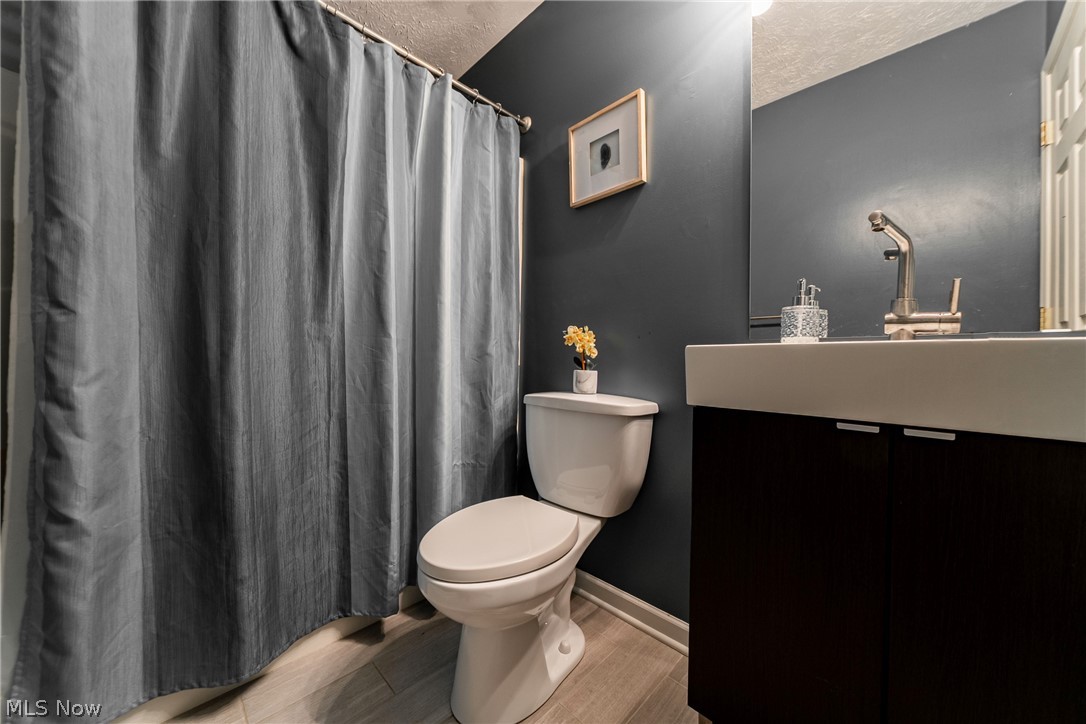 Charter Lakes Estate Ph III - Residential