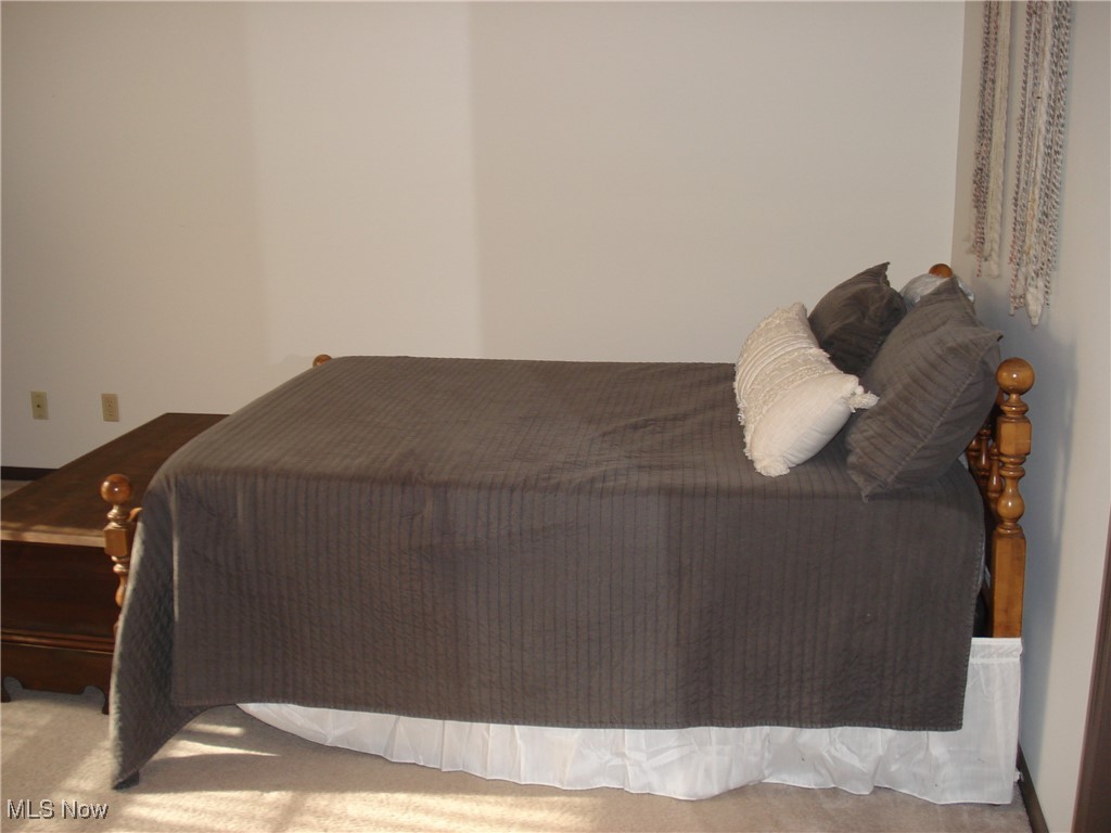 Heritage Hill Estates Condo - Residential