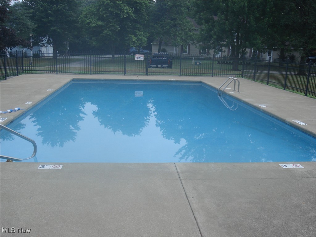 Heritage Hill Estates Condo - Residential