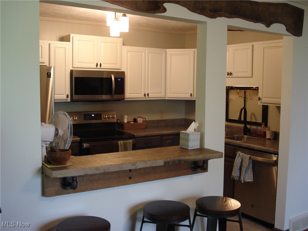 Heritage Hill Estates Condo - Residential