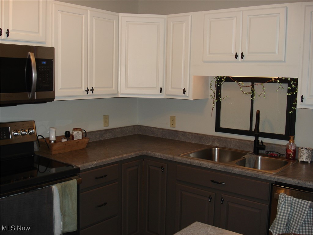 Heritage Hill Estates Condo - Residential