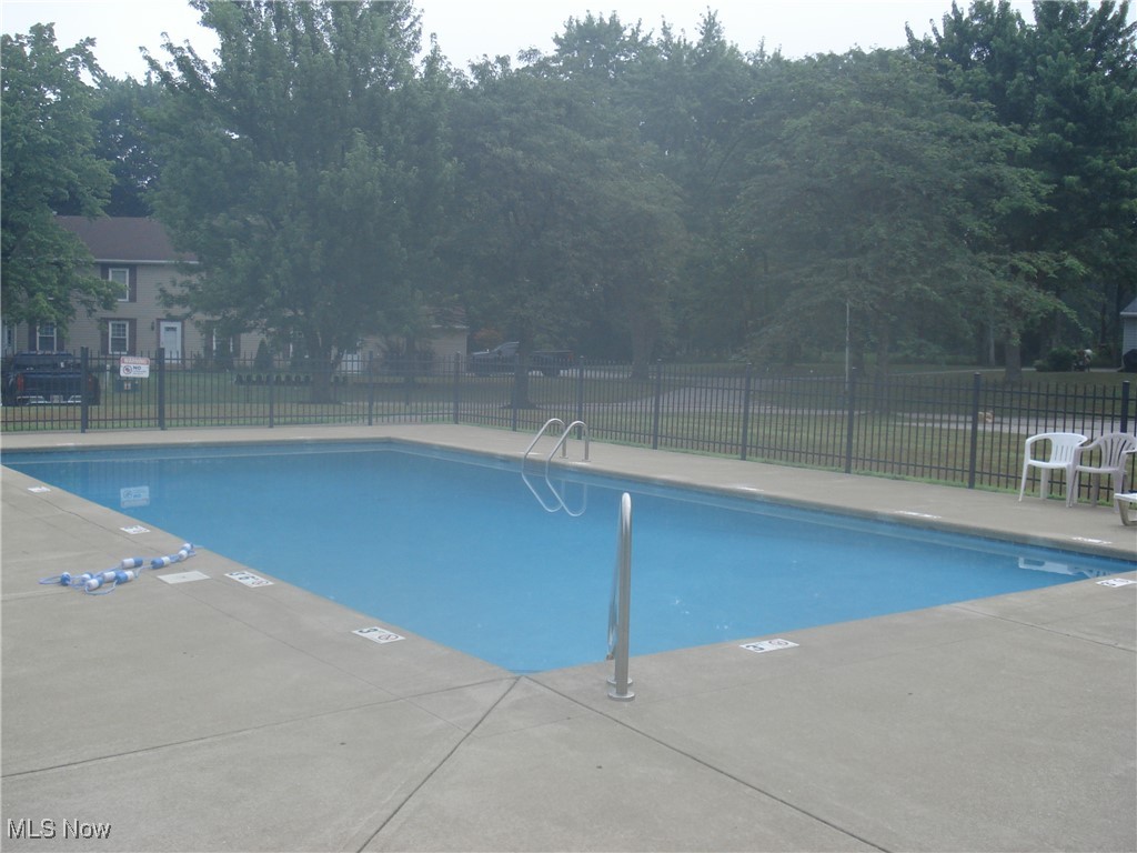 Heritage Hill Estates Condo - Residential