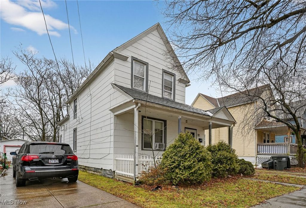 Photo of 1523 Winchester Avenue, Lakewood, OH 44107 (MLS # 5182790)